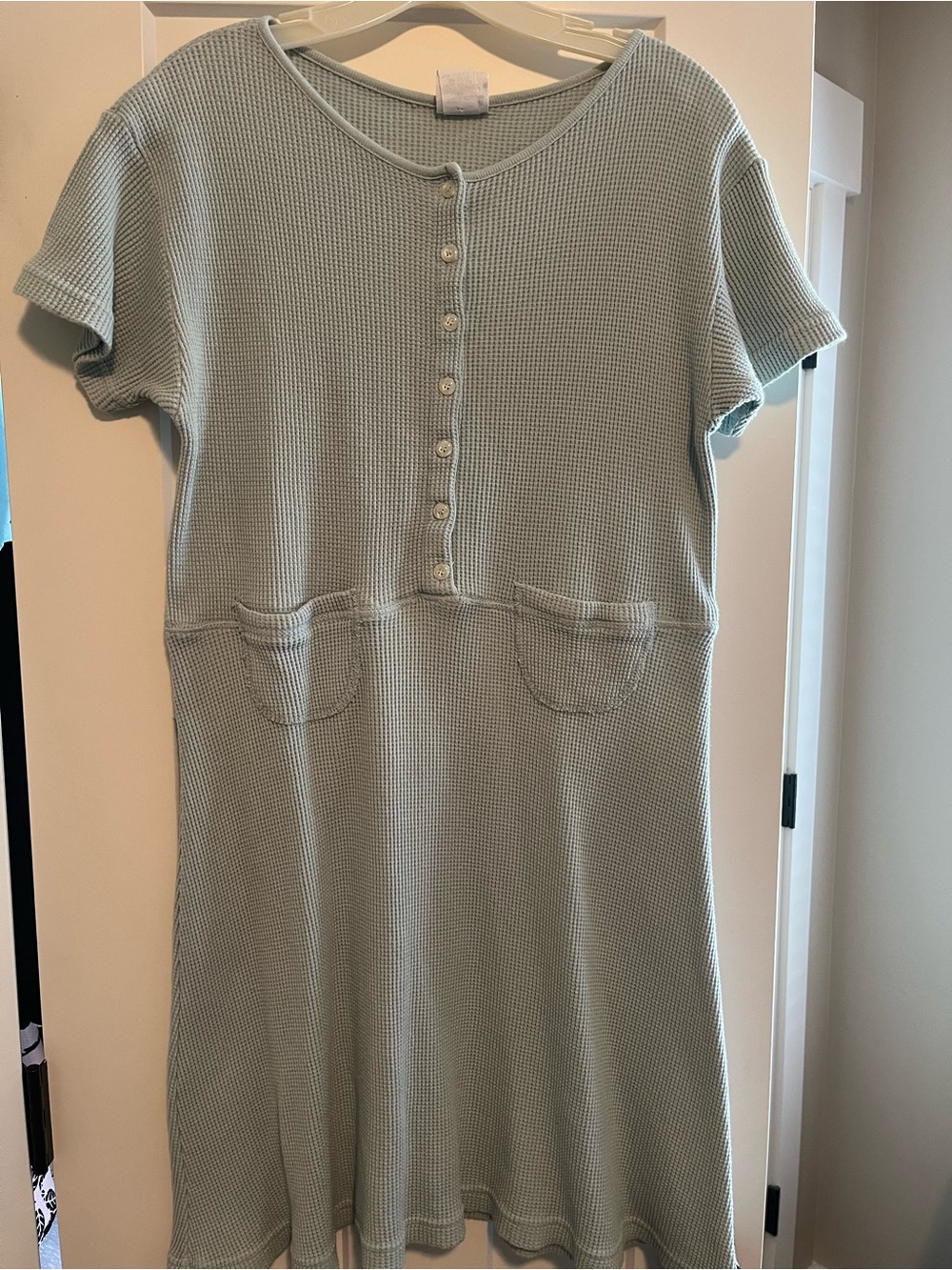 Prairie Cotton Waffle Knit Henley Short Sleeve Dress in Sage